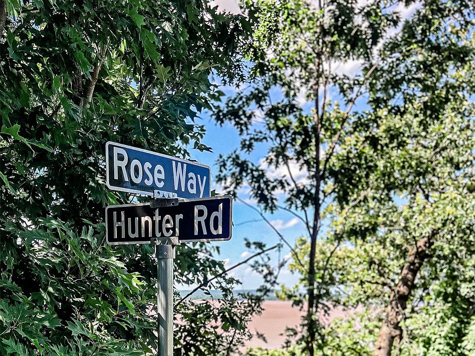 2nd image of 16 Mer Lot