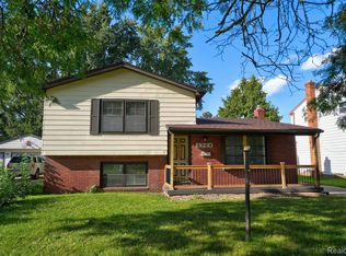 3709 Evergreen Pkwy, Flint, MI 48503