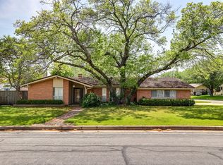 7025 Wycliff St, Fort Worth, TX 76116