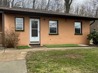113 Crystal Lake Rd #16, Groton, CT 06340