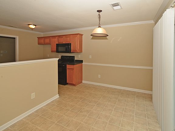 4th image of 6344 Cora St