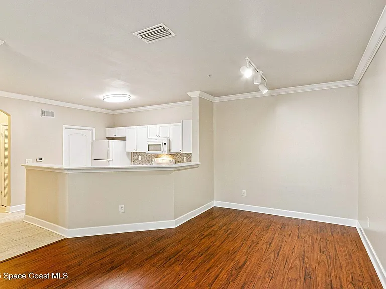 6421 Borasco Dr #1205 — Photo 11