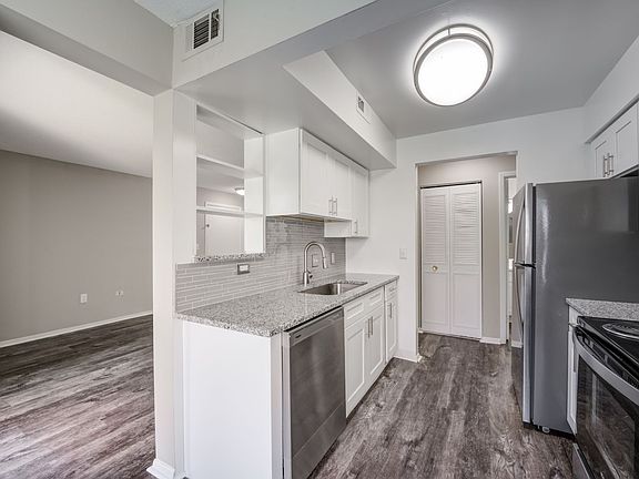 3rd image of 3833 Wind Drift Dr #39162A