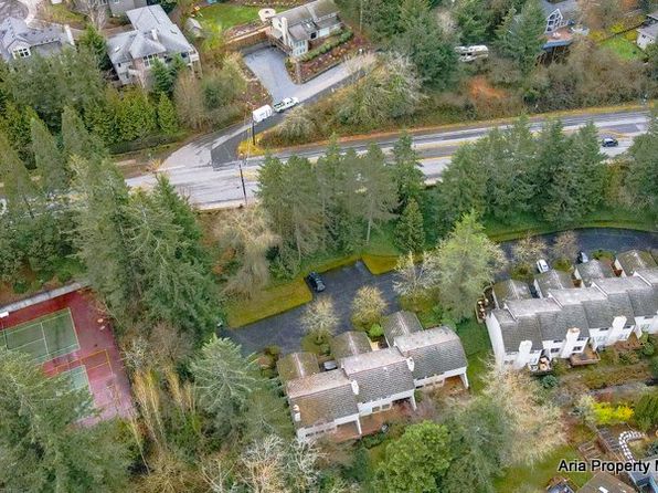 430 SW 70th Ter