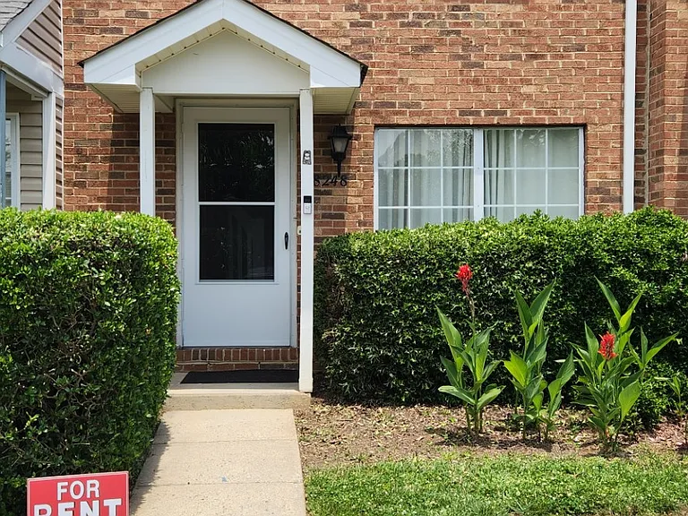 8248 Golf Ridge Dr — Photo 1