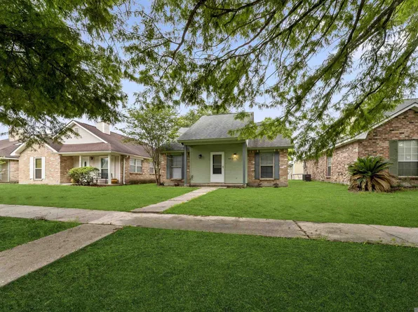 4413 Blue Ribbon Dr, Baton Rouge, LA 70814