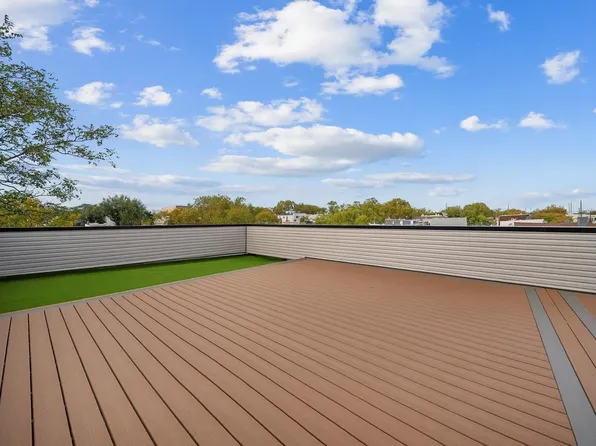 373 New York Avenue image 26 of 28