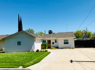 368 Sycamore Ave, Gustine, CA 95322