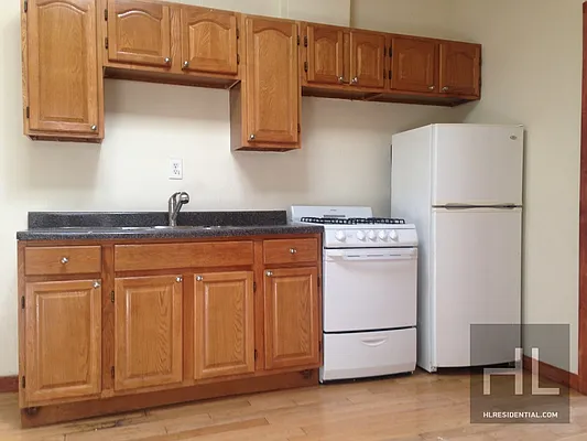 Rented by Highline Residential | media 54