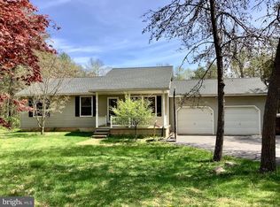 70 Sharon Dr, Shermans Dale, PA 17090