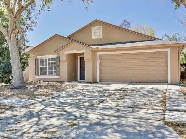 1236 Blackwater Pond Dr, Orlando, FL 32828
