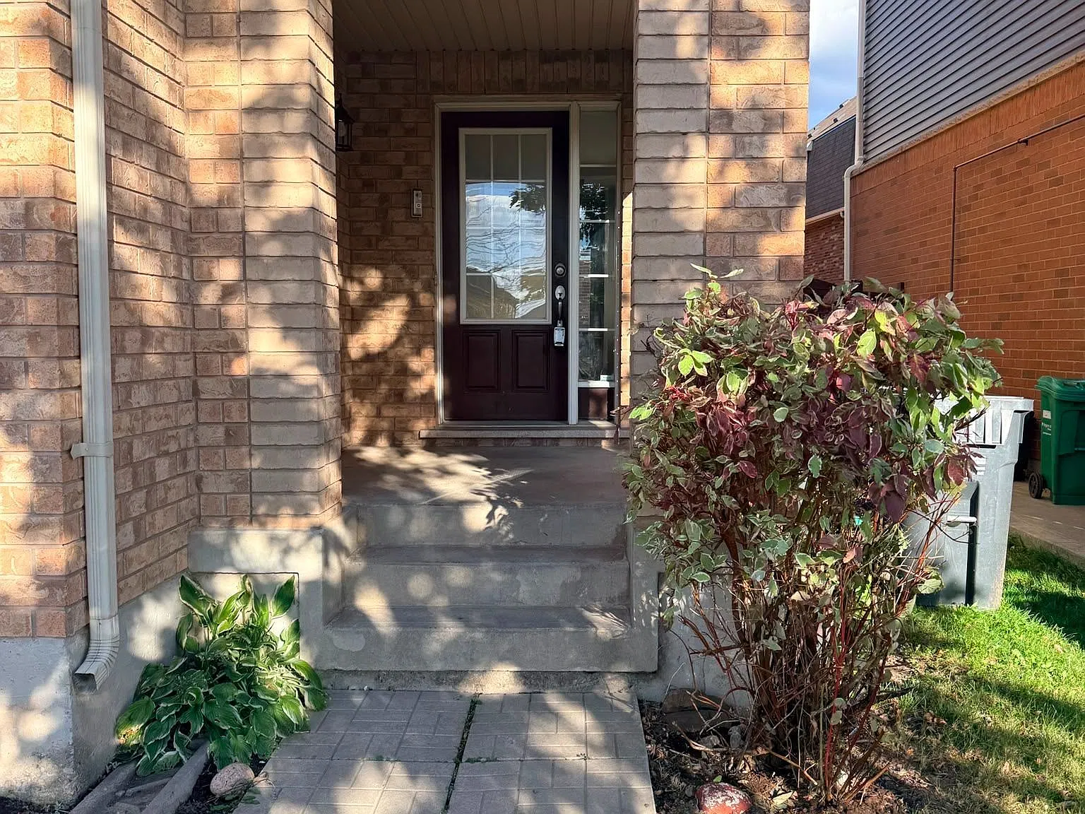 3 bed, $2,650 — Photo 2