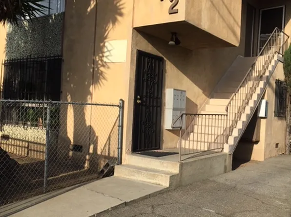 1212 N Edgemont St #6, Los Angeles, CA 90029