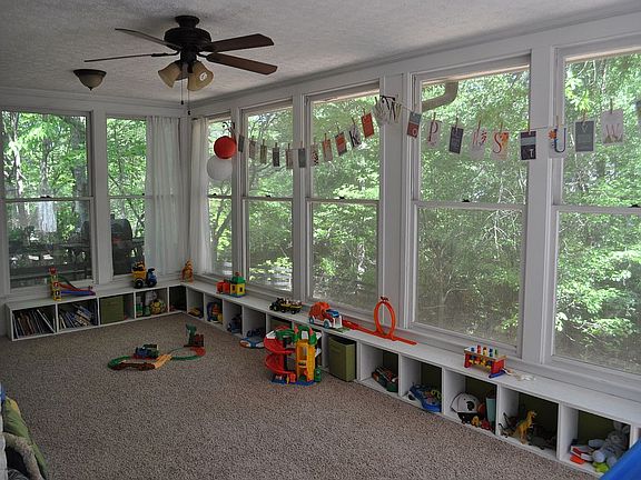Sun Room/Playroom