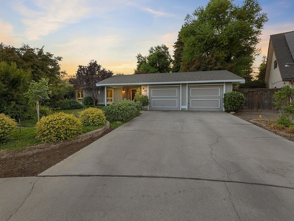 1st image of 950 W Feemster Avenue