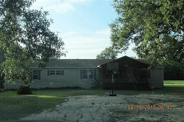 1st image of 7102 Royal Oaks Cir