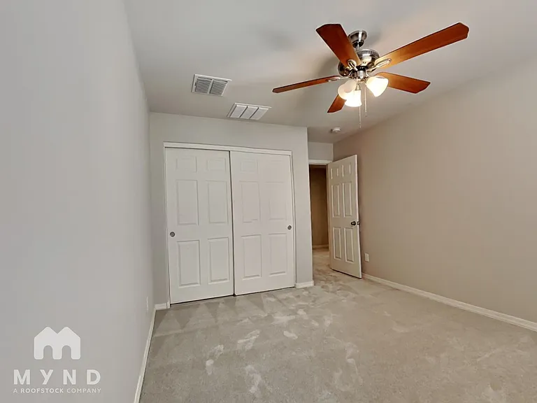 5420 W Albeniz Pl — Photo 14