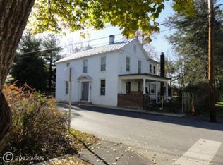214 Sharpe St, Strasburg, VA 22657