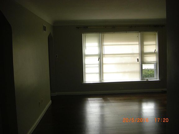 5th image of 22730 Lilac St