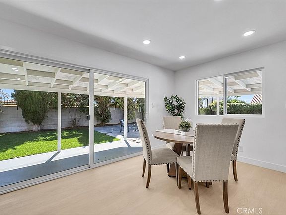 5th image of 2849 W Polk Ave