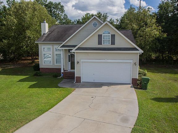 2nd image of 3 Sloan Ct