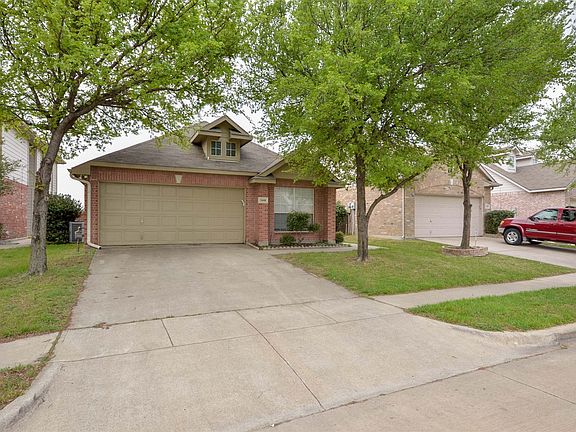 3rd image of 5408 Pecan Creek Cir
