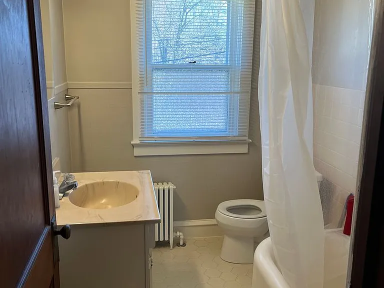 194 Shewell Ave — Photo 18