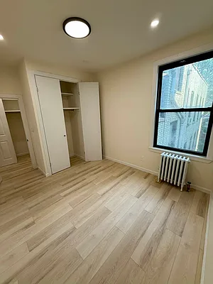 Rented by Tolmas Corporation | media 19