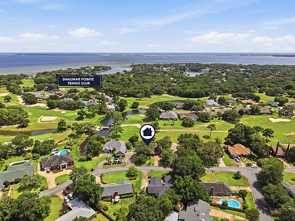 3rd image of 85 Lake Lorraine Cir