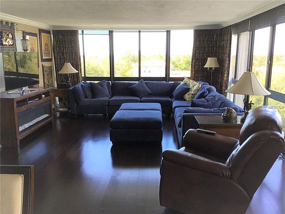 3rd image of 3301 Bayshore Blvd Unit 701E