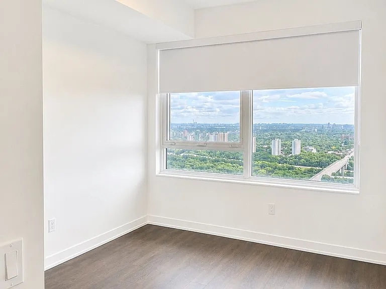 609 Sherbourne St #4509 — Photo 4