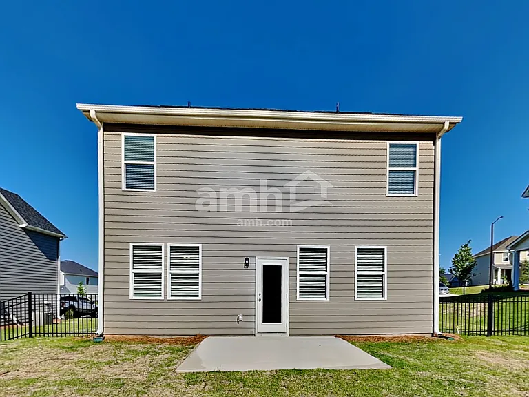 1025 Highland Walk — Photo 26