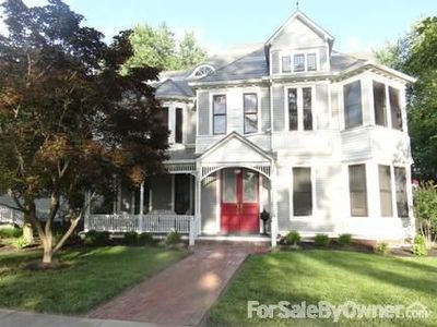 900 N Main St, Henderson, KY, 42420