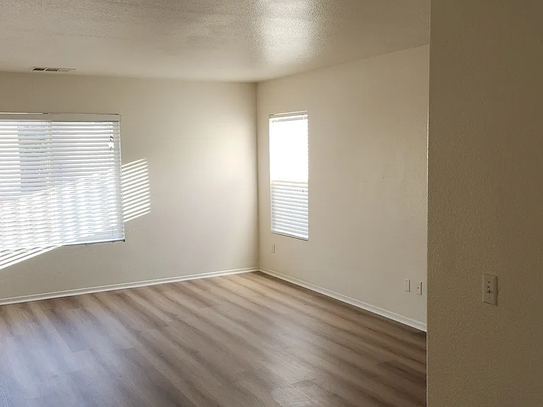14041 Horseshoe Way — Photo 31