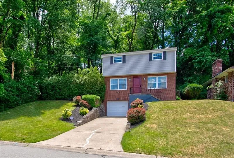 1103 Glencoe Ave photo 1