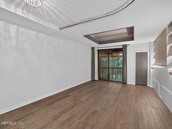 3rd image of 2910 RAVINES Road #1125
