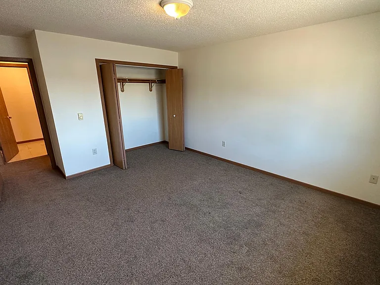 706 Bruce Ct #7 — Photo 9