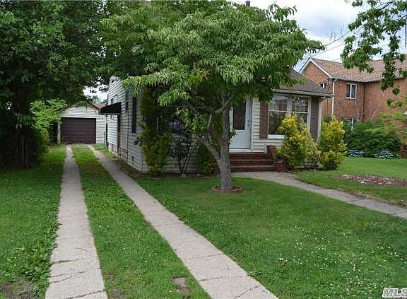 2nd image of 2588 Milburn Ave