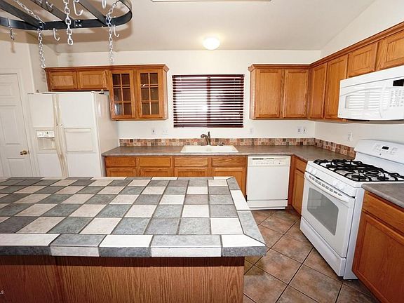 5th image of 10151 E Sweetleaf Dr