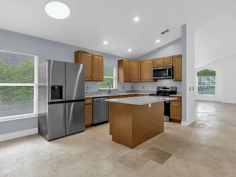 608 Bridge Creek Blvd — Photo 7
