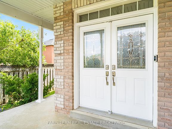 4th image of 1948 Emerald Ct