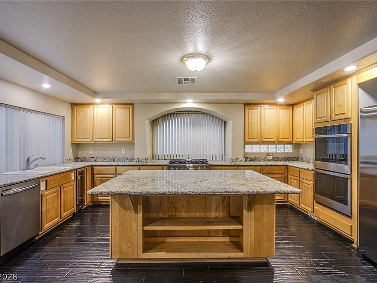 6637 Coronado Palms Ave — Photo 11