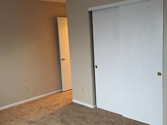 5th image of 3543 Chesapeake Dr