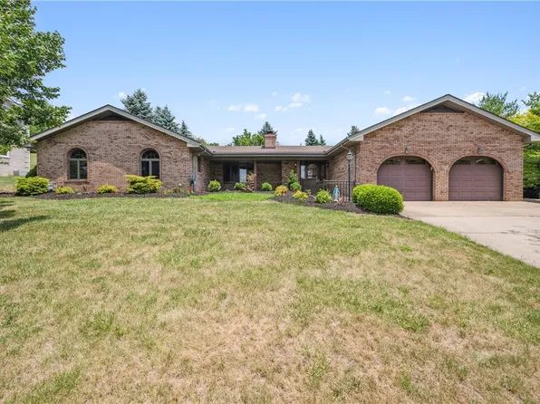 421 Old Clairton Rd, Clairton, PA 15025