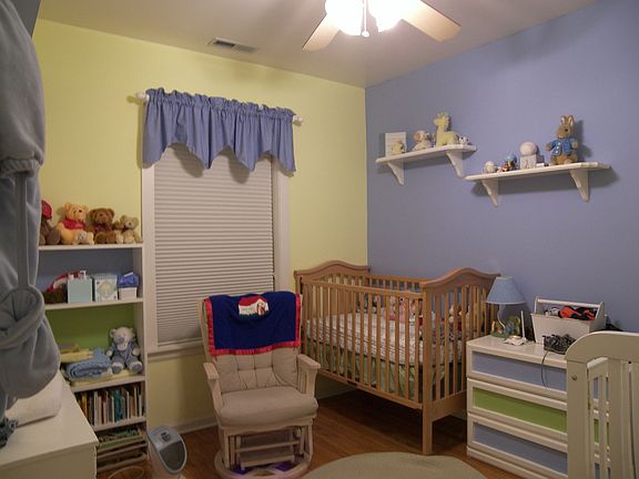 10x12 second bedroom