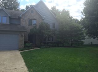 7676 Finbarr Ct, Dublin, OH 43017