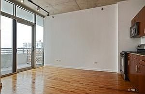 3rd image of 1720 S Michigan Ave APT 1211