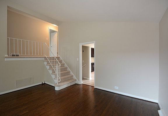 5th image of 10004 Buell Ct