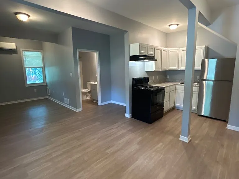 1422 Patterson Ave SW — Photo 18