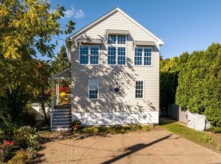 37 Cedar Point Rd, Durham, NH 03824